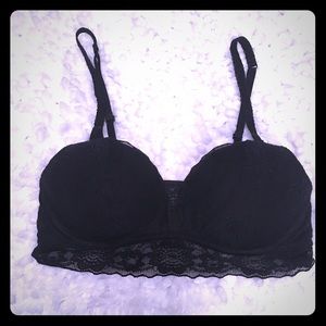 ⚫ Victoria's Secret Lace Bra